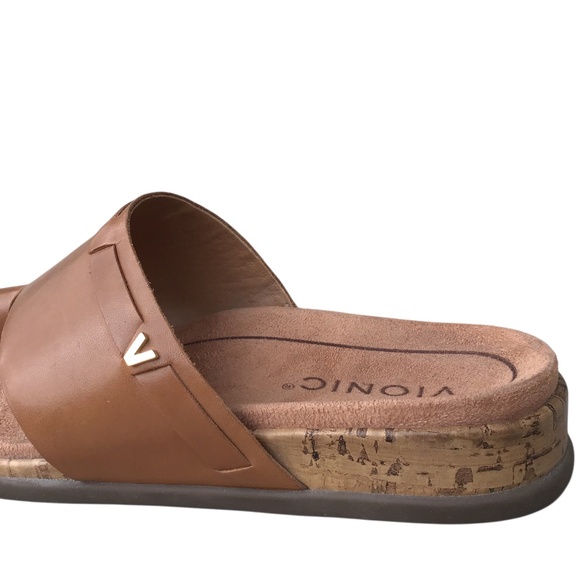 Vionic Leather Sandals - Picture 16 of 16